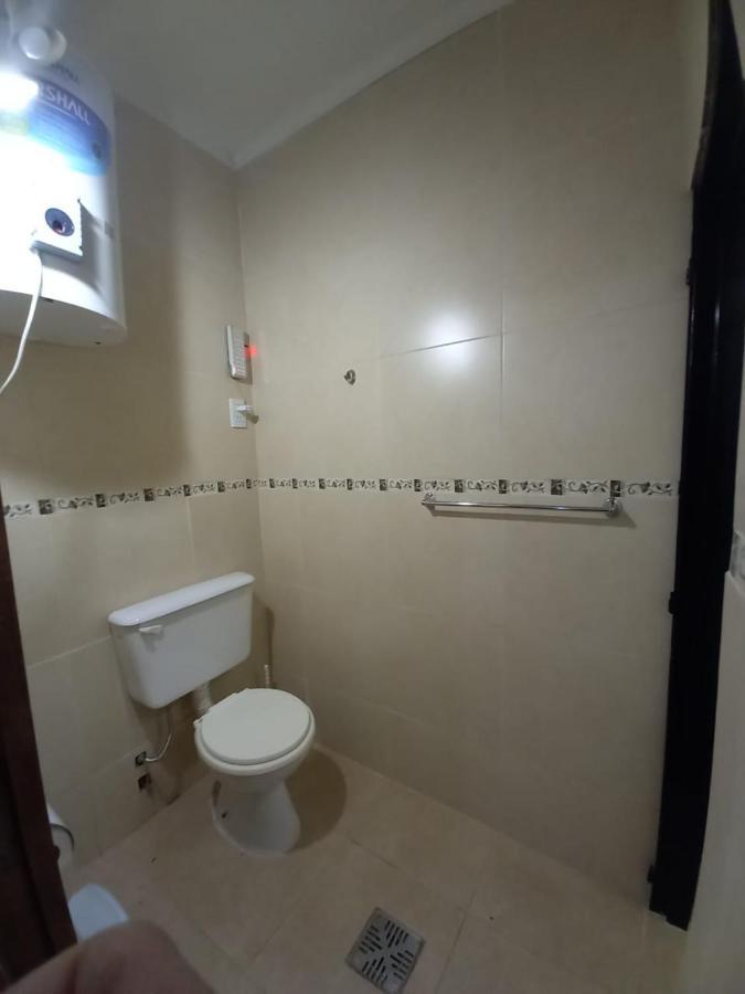 Apartamentos Willy - En Zona Residencial Con Estacionamiento Mendoza Eksteriør bilde
